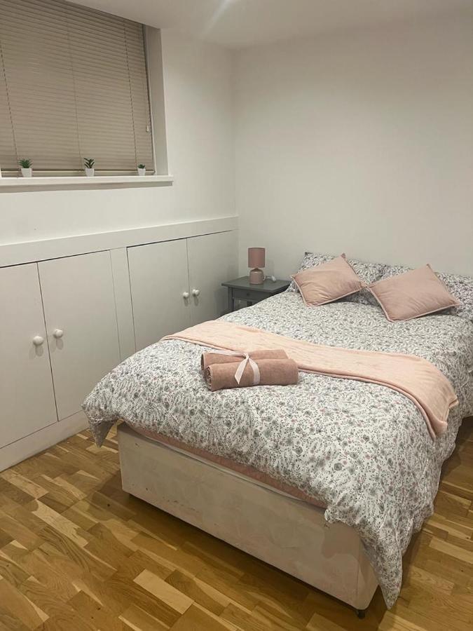 ロンドンAmazing Flat 2 In Batterseaアパートメント エクステリア 写真